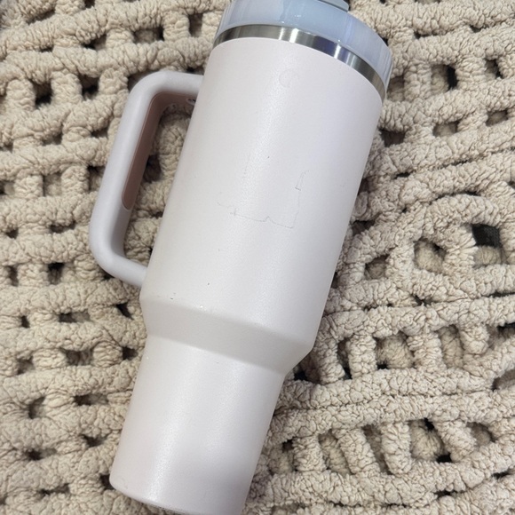 Stanley Classic rose quartz Mug with Handle - Picture 4 of 7